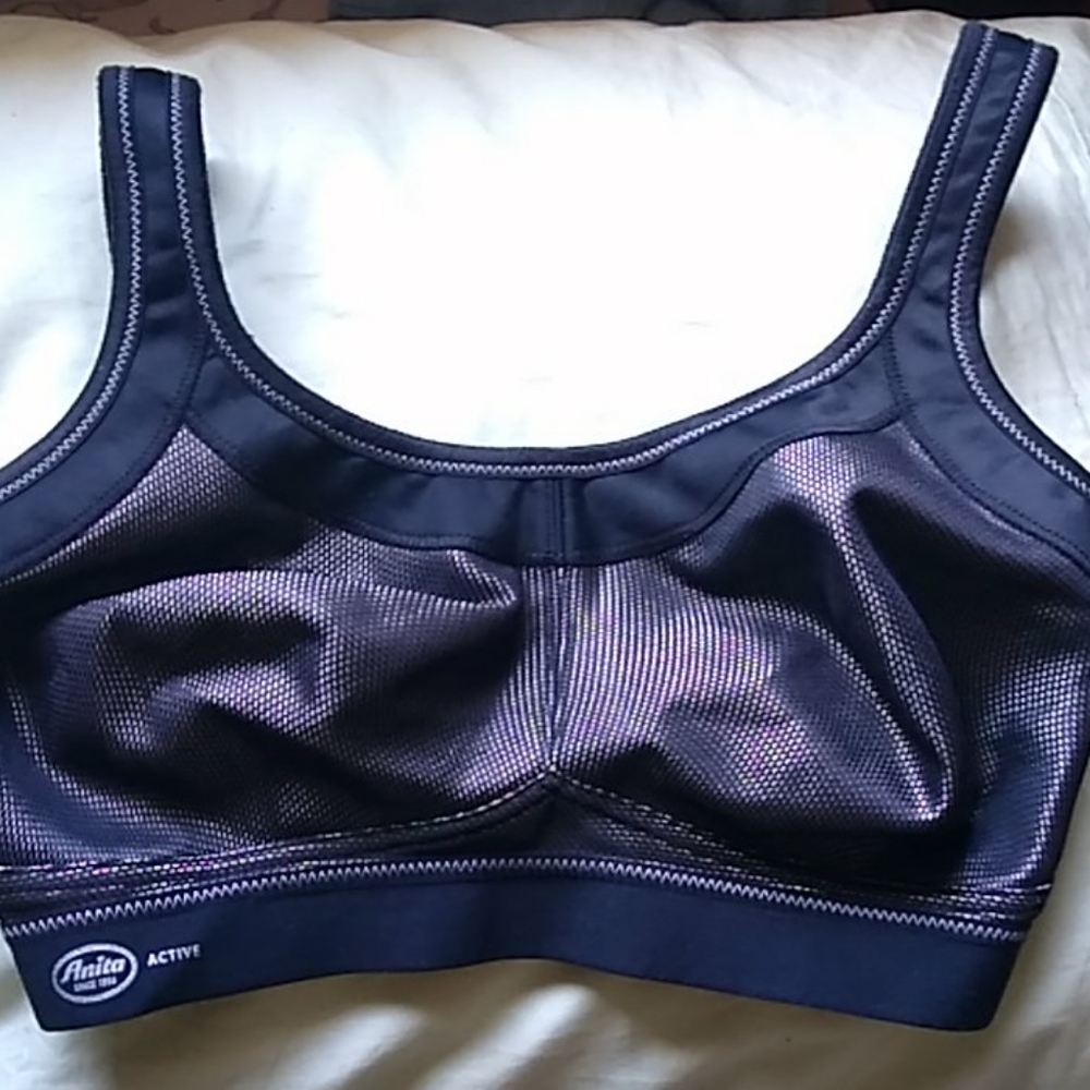 Anita Active Momentum Wire-free Sports Bra 30G